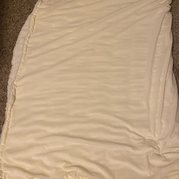 Bee & willow blanket. - Picture 4 of 5